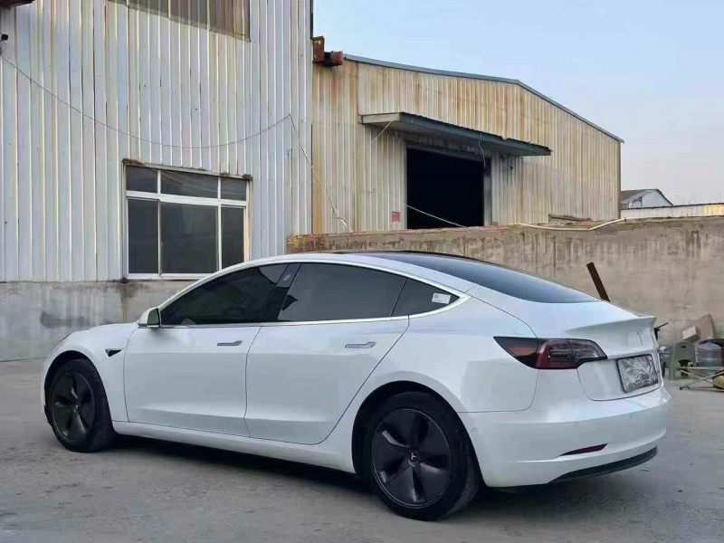 20年烟台特斯拉MODEL 3