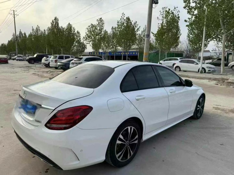 18年东营奔驰C
