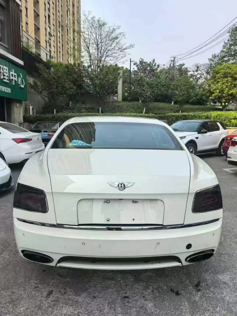 14年萍乡宾利飞驰