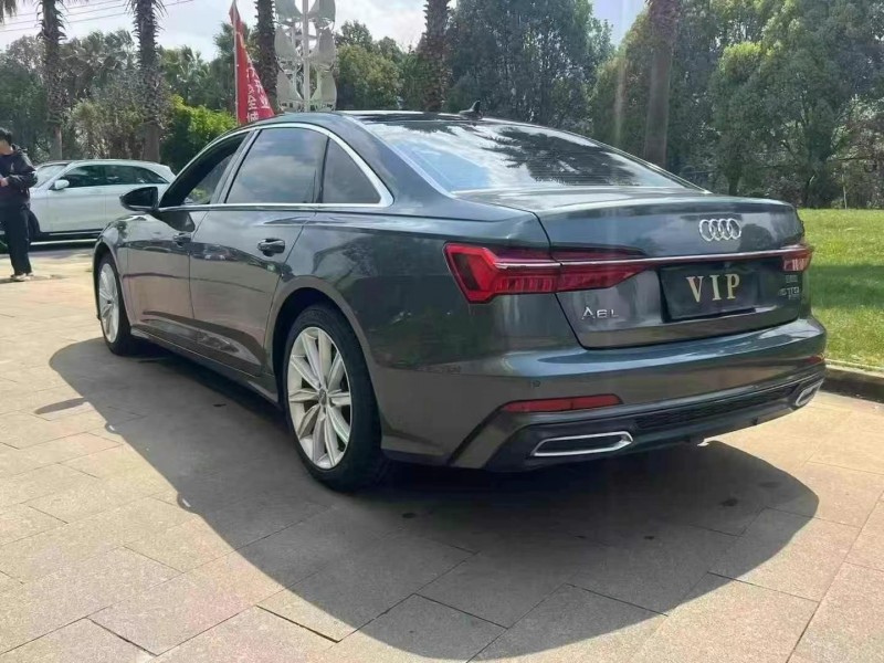 20年昭通奥迪A6L