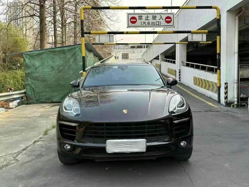 17年南通保时捷Macan