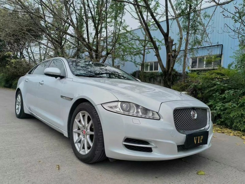 15年广元捷豹XJL