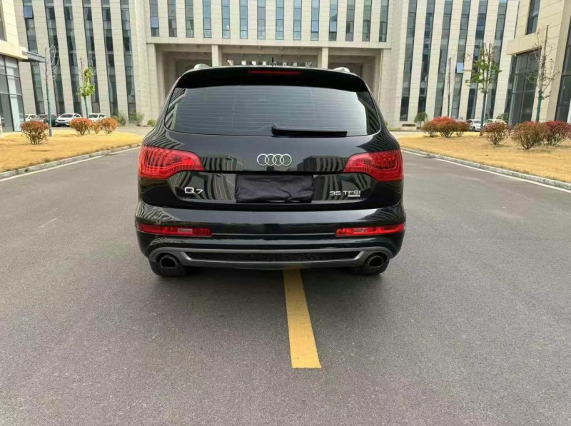 14年潍坊奥迪Q7