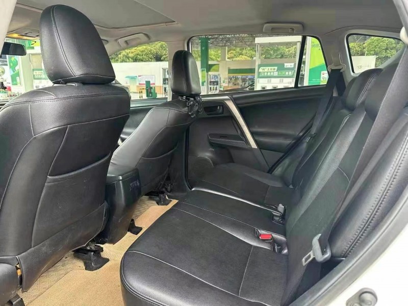 16年江门丰田RAV4荣放