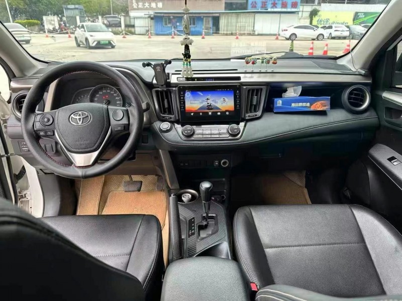 16年江门丰田RAV4荣放