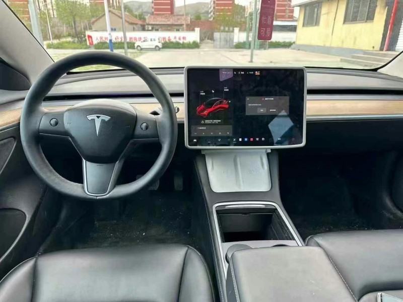 21年烟台特斯拉MODEL 3