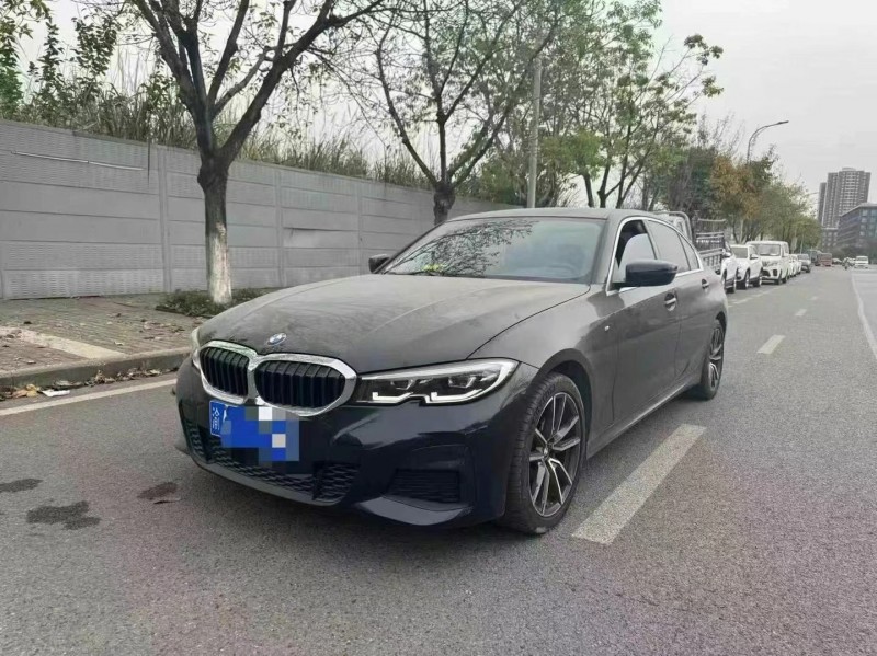 22年重庆市宝马3系