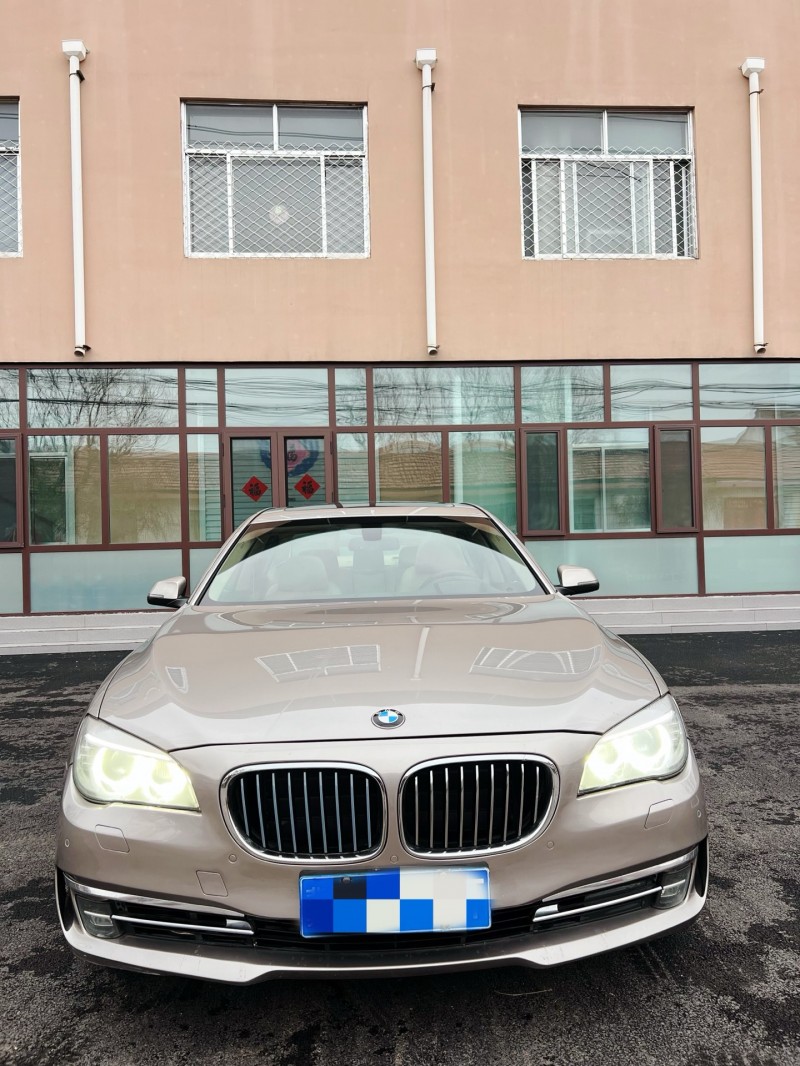 14年潍坊宝马7系
