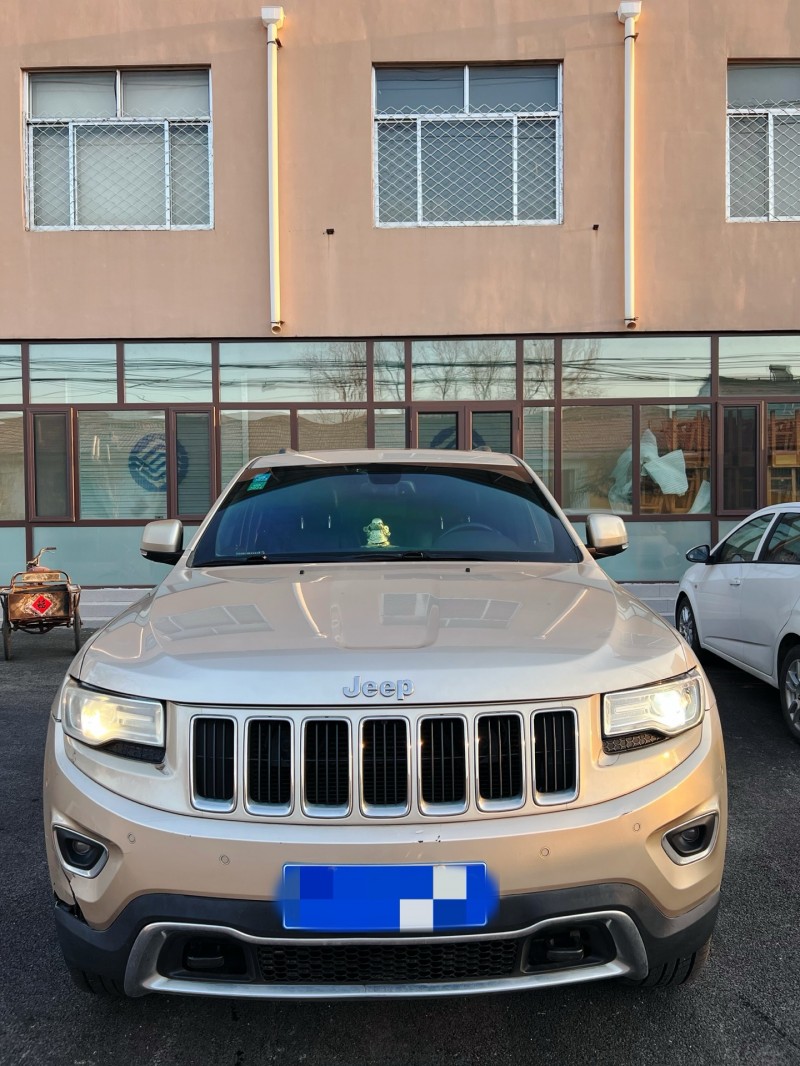 16年潍坊Jeep大切诺基