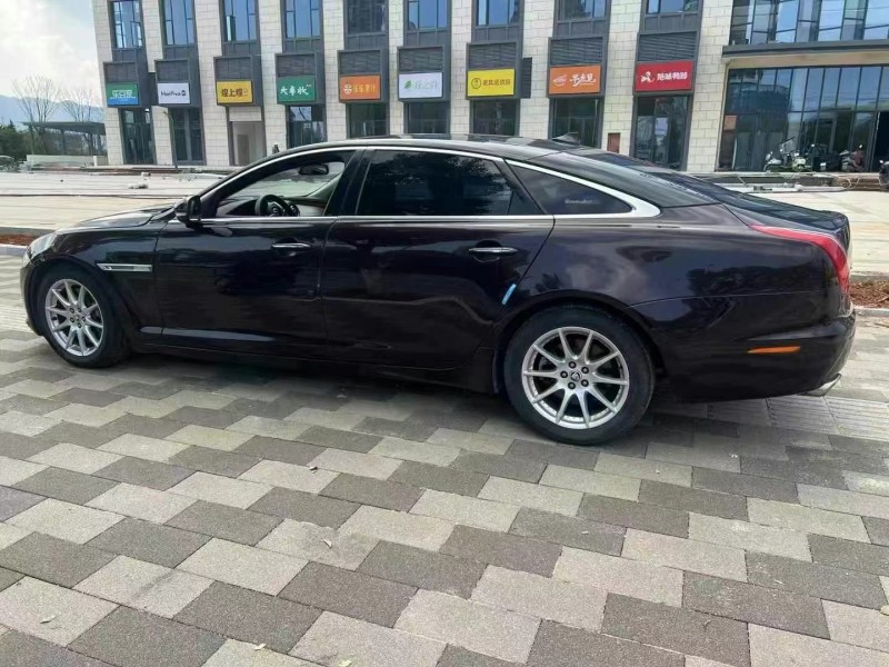13年新余捷豹XJ