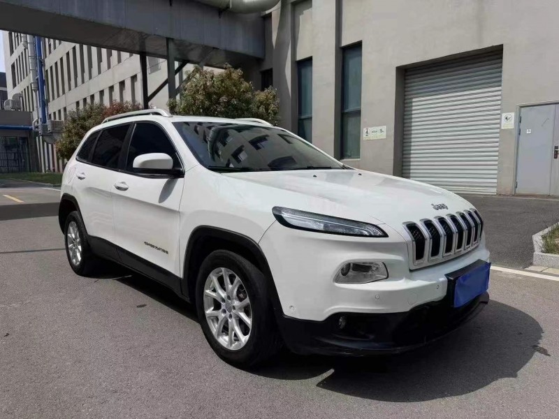 17年连云港Jeep自由光