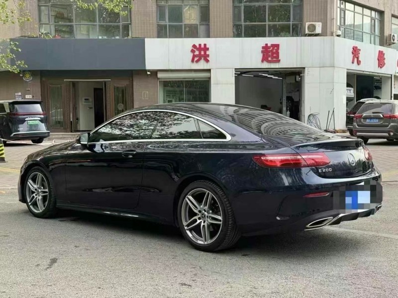 17年保定奔驰E