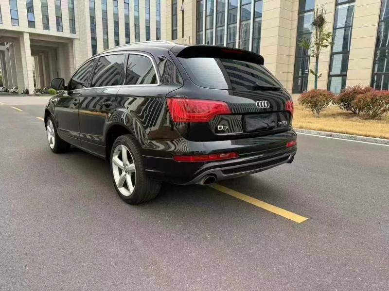 14年烟台奥迪Q7