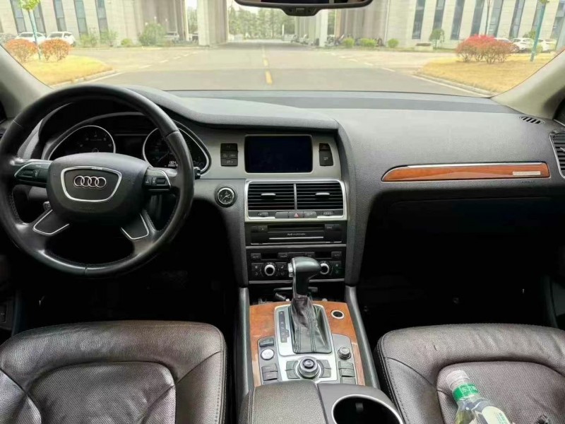 14年烟台奥迪Q7
