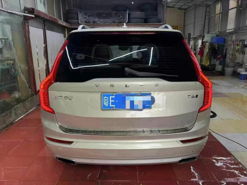 18年佛山沃尔沃XC90