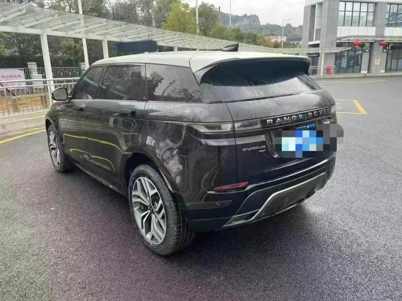 22年漳州路虎揽胜极光