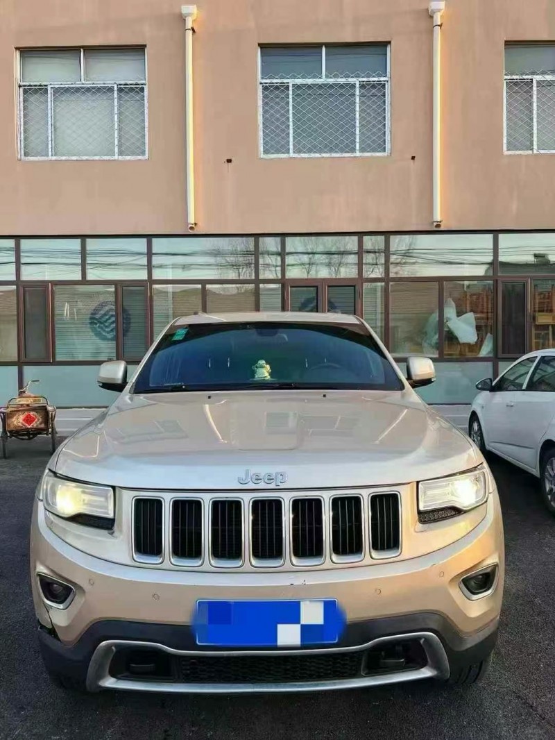 16年潍坊Jeep大切诺基
