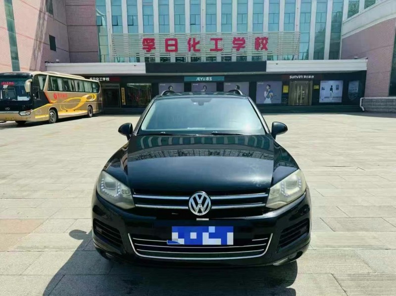 12年潍坊大众途锐