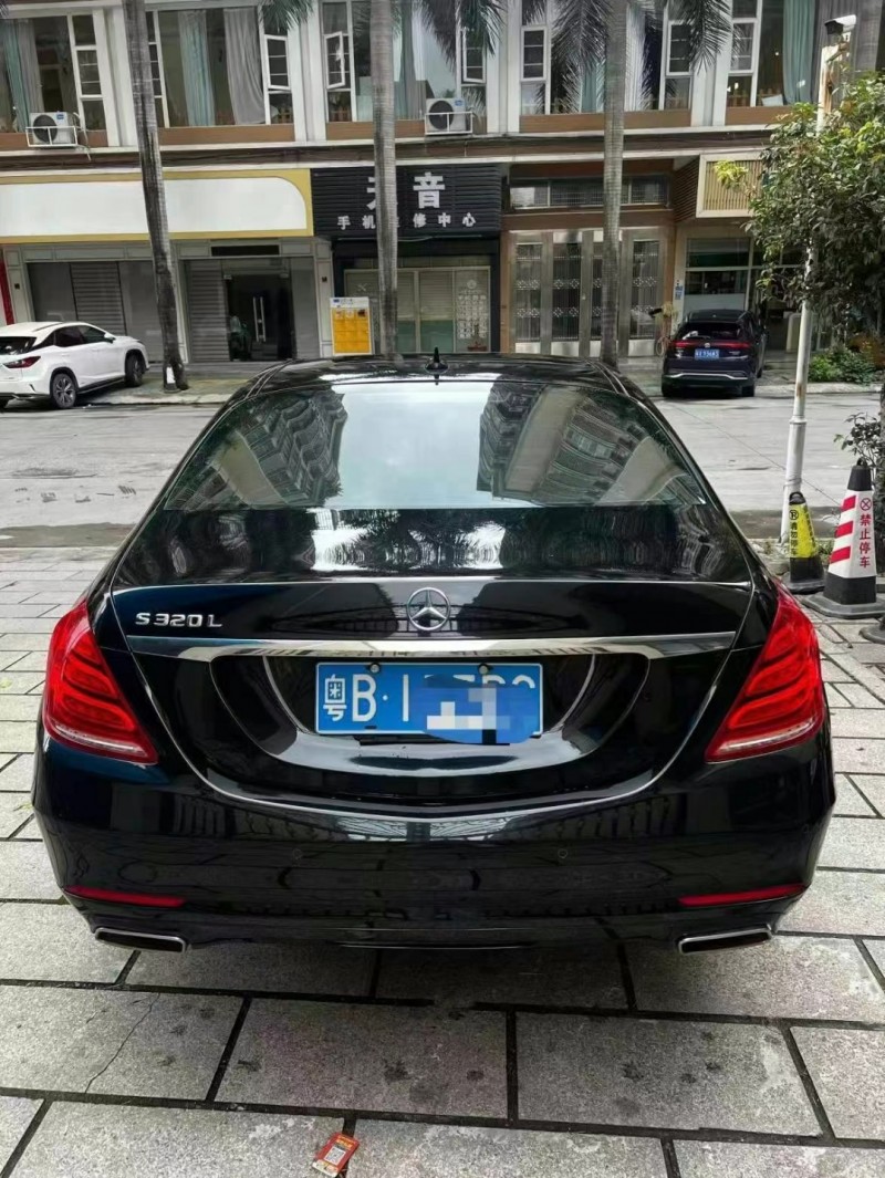 15年佛山奔驰S