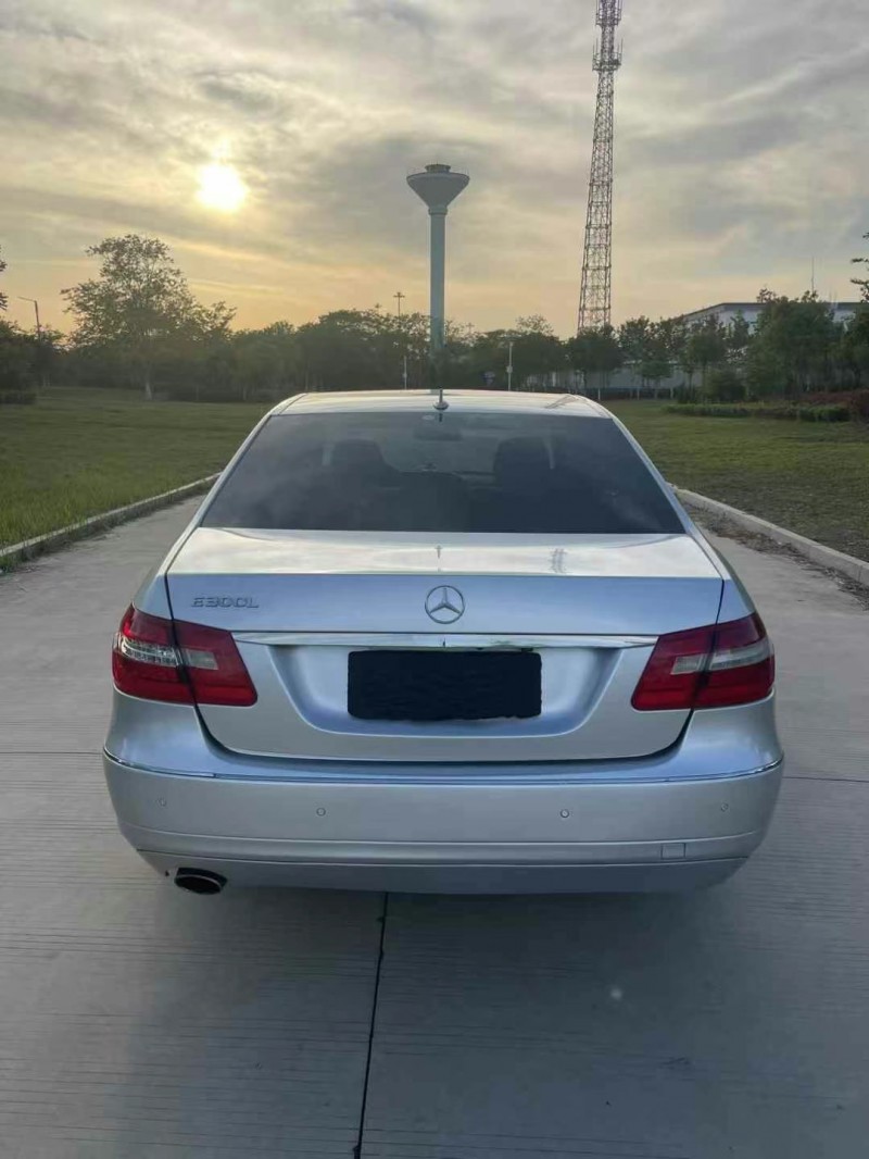 13年南通奔驰E