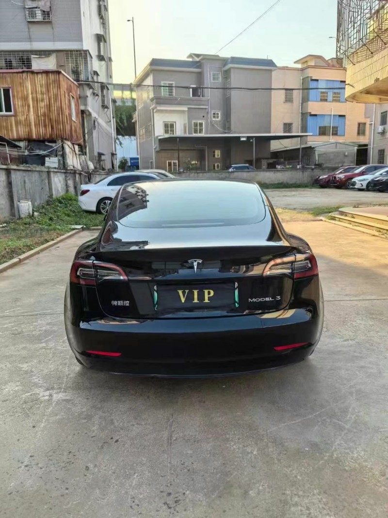 23年泉州特斯拉MODEL 3