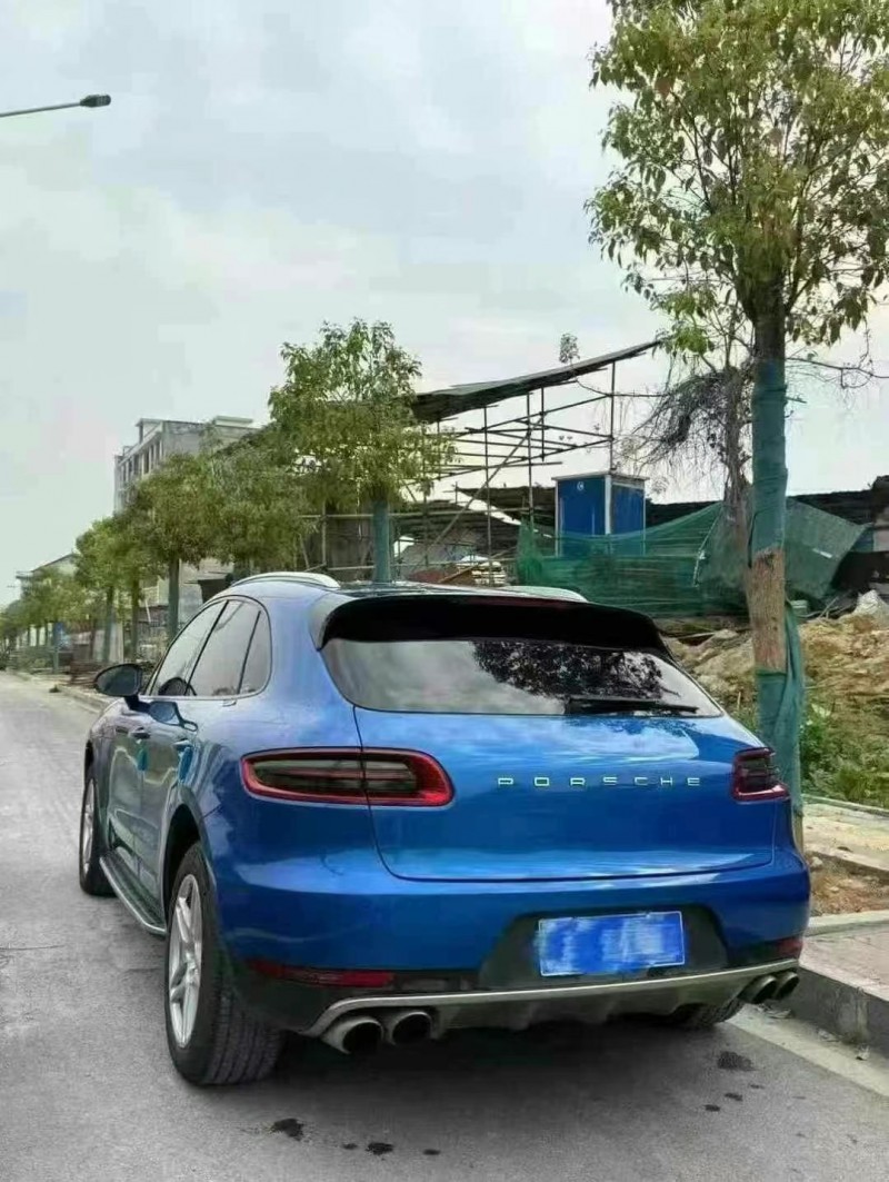 17年岳阳保时捷Macan