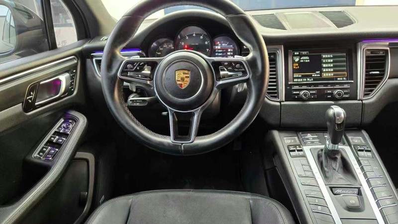 15年保定保时捷Macan