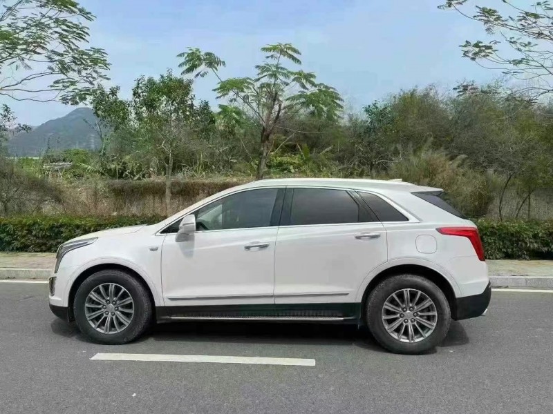 16年汕头凯迪拉克XT5