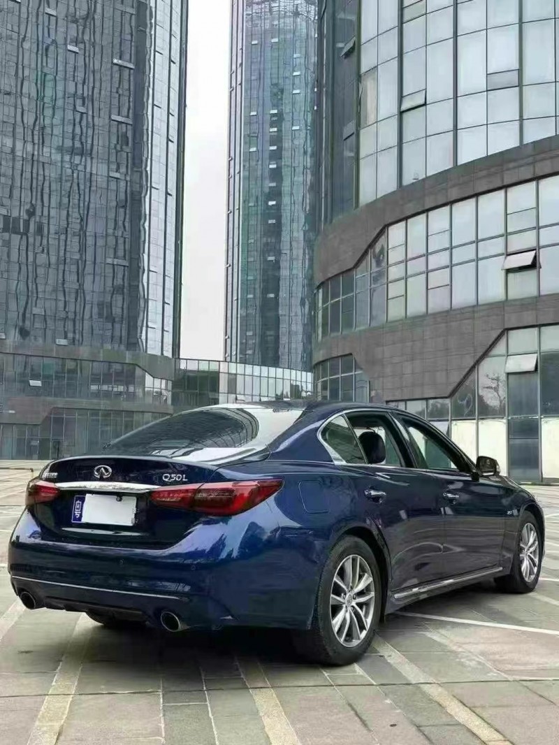 20年汕头英菲尼迪Q50L