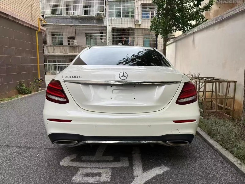 19年邵阳奔驰E