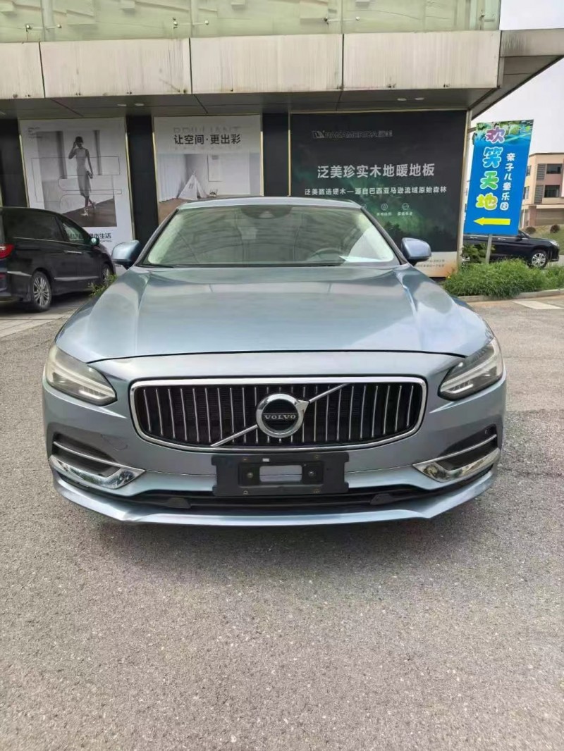 19年岳阳沃尔沃S90