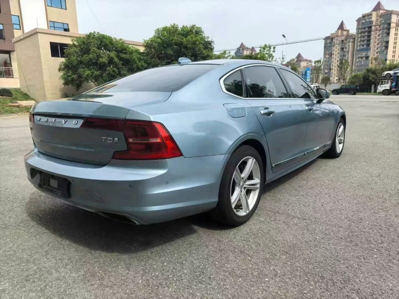 19年岳阳沃尔沃S90