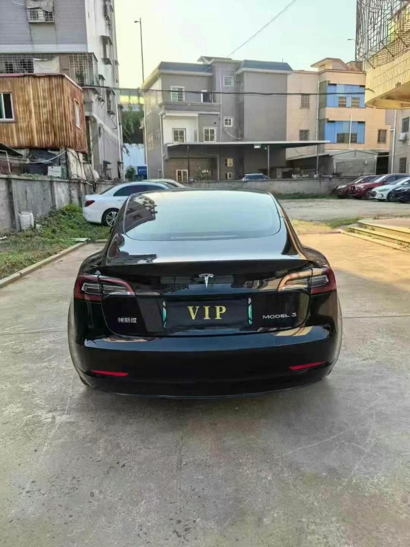 23年泉州特斯拉MODEL 3