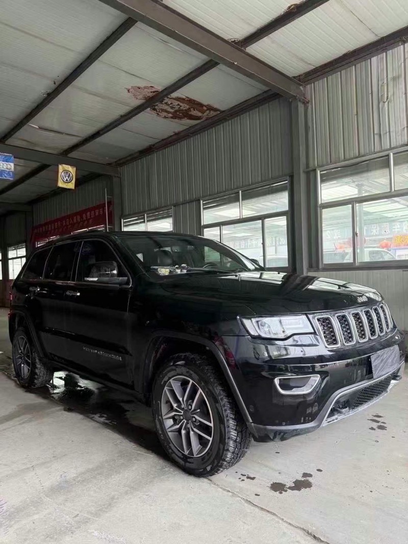 20年东营Jeep大切诺基