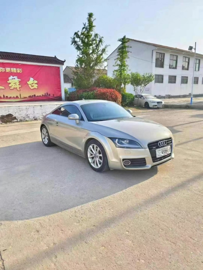 14年烟台奥迪TT