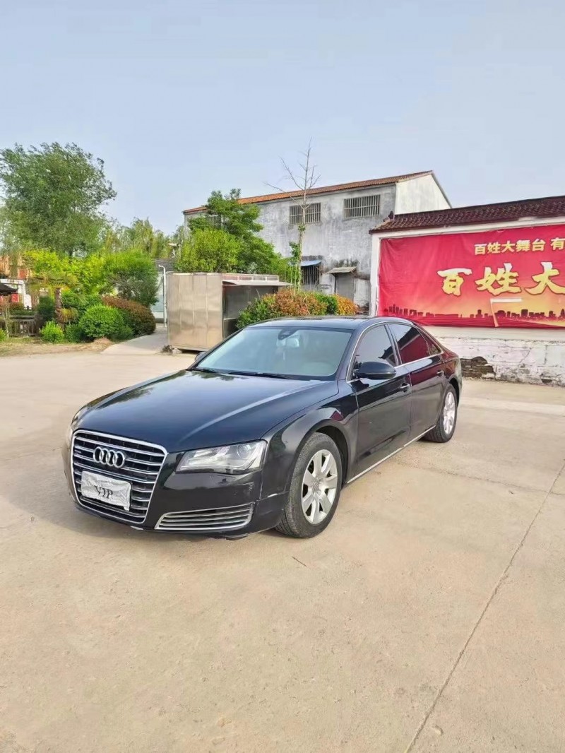 12年东营奥迪A8L