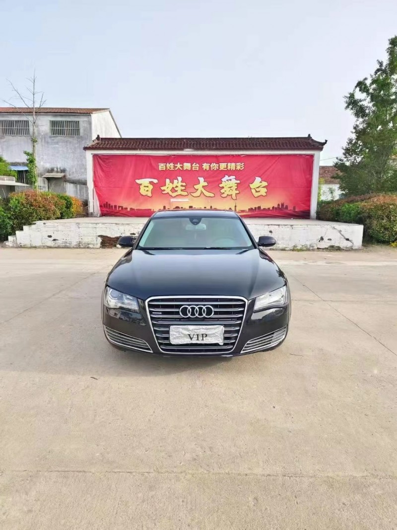 12年东营奥迪A8L