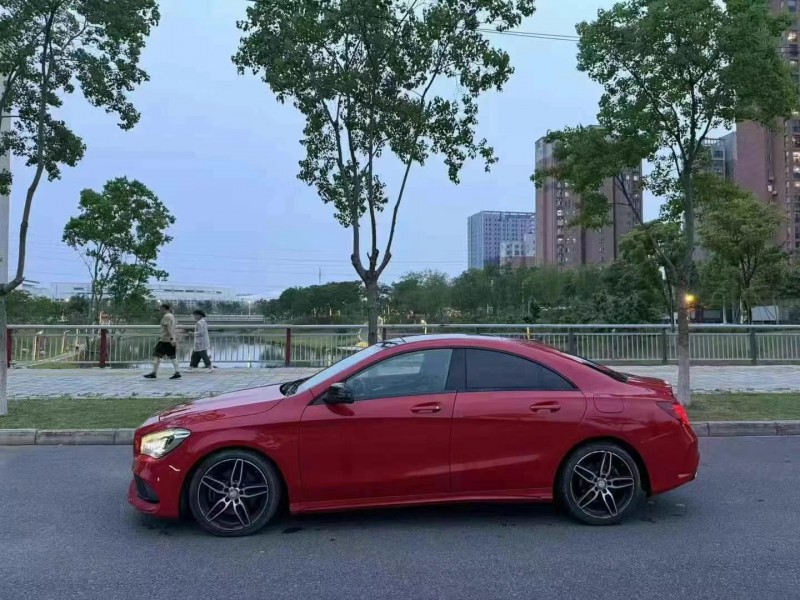17年宜昌奔驰CLA