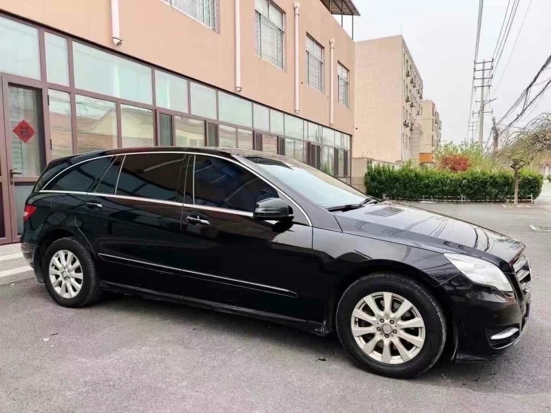 13年烟台奔驰R