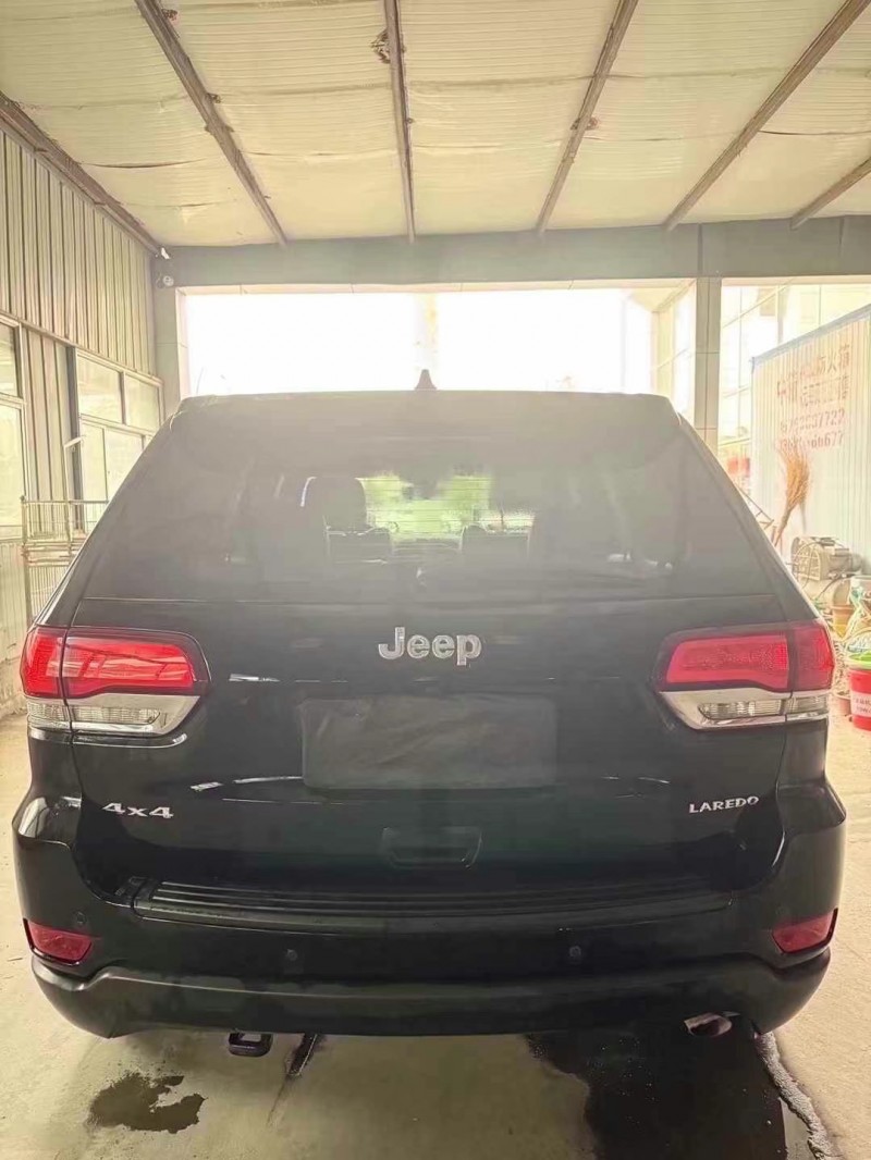 20年枣庄Jeep大切诺基