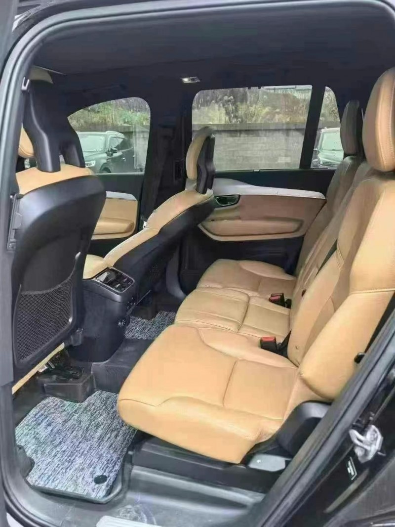 17年重庆市沃尔沃XC90