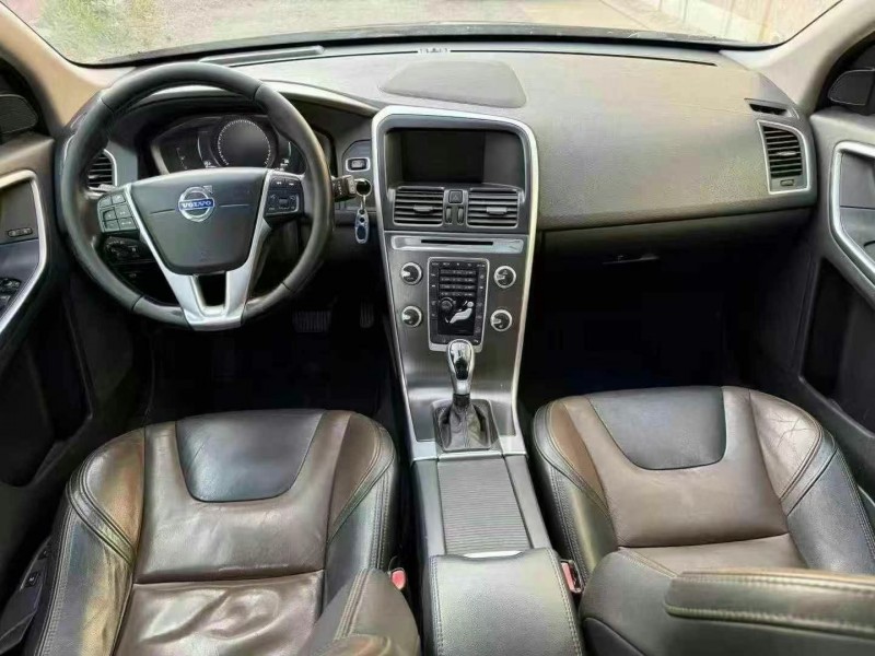 15年东营沃尔沃XC60