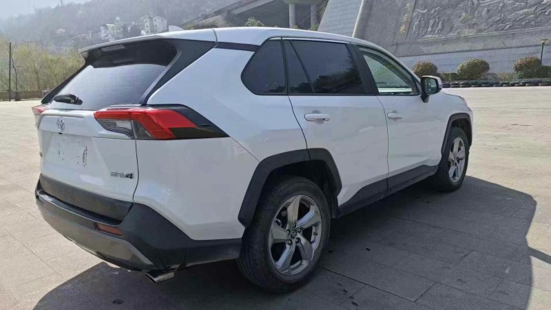 23年延安丰田RAV4荣放