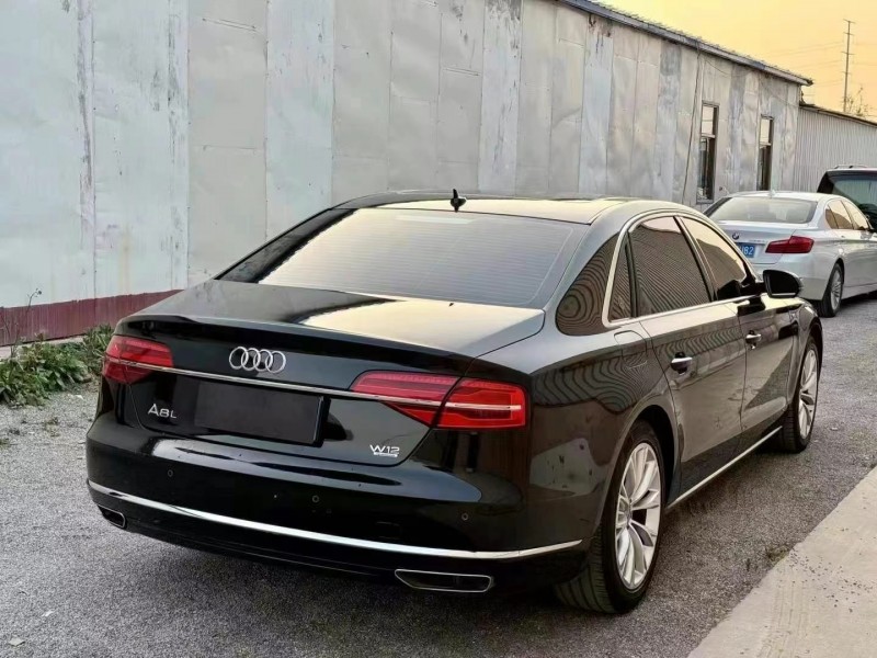 16年枣庄奥迪A8L