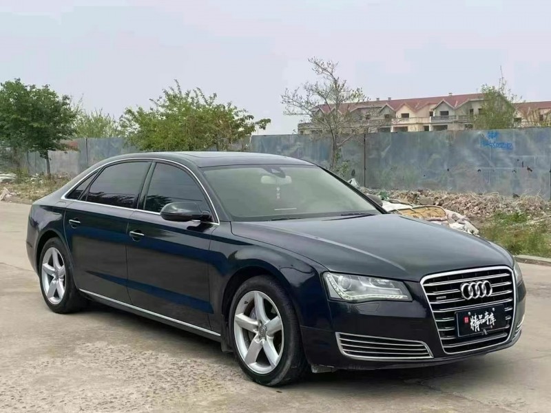 13年东营奥迪A8L