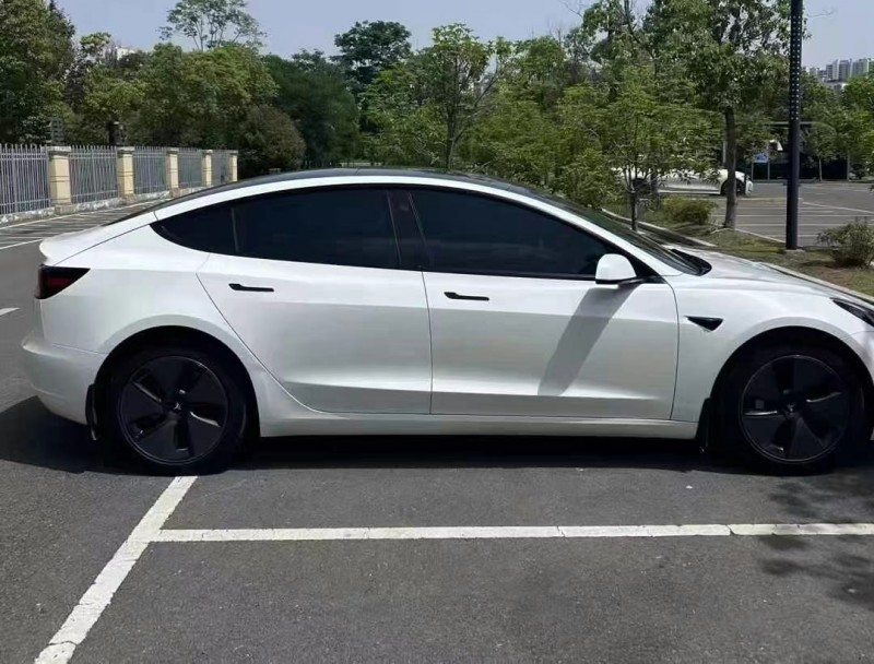 22年襄樊特斯拉MODEL 3