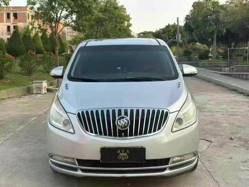 12年珠海别克GL8