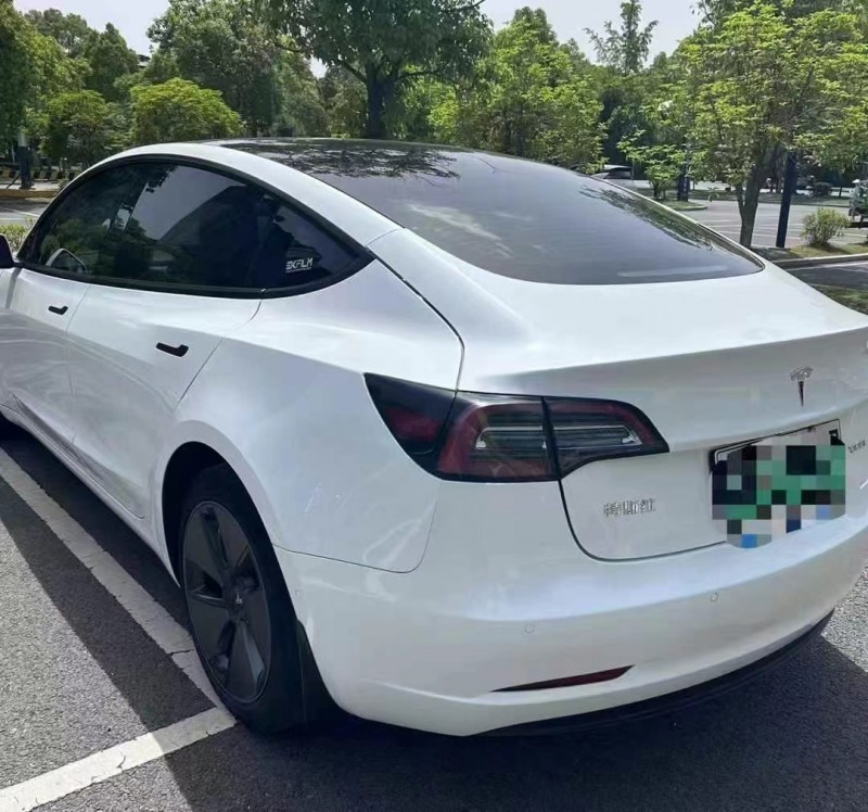 22年宜昌特斯拉MODEL 3
