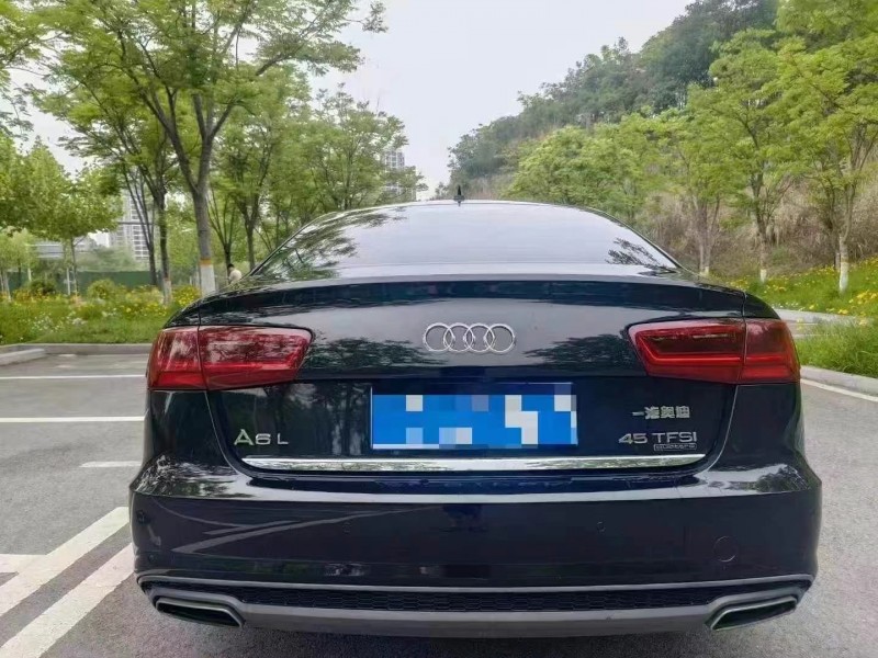 18年襄樊奥迪A6L