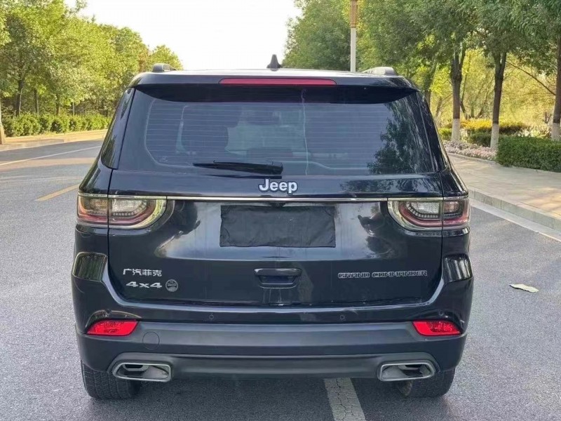 20年枣庄Jeep指挥官